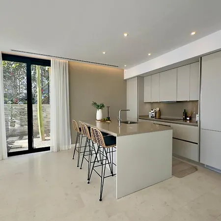 Amazing In Hill Marbella מיחאס