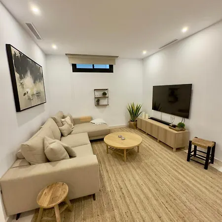 Amazing In Hill Marbella Villa *