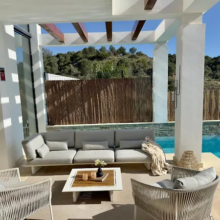 Villa Amazing In Hill Marbella *